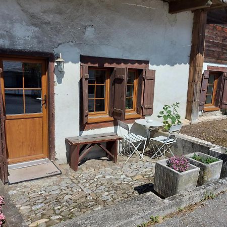 Appartement Voute En Gruyere Dans L'Intyamon Enney Dış mekan fotoğraf