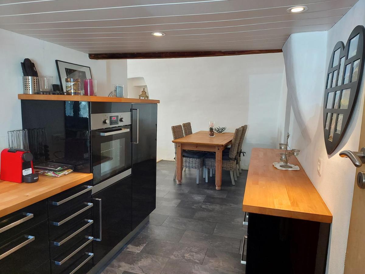 Appartement Voute En Gruyere Dans L'Intyamon Enney Dış mekan fotoğraf
